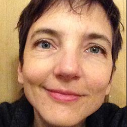 Esther Weber Esther Weber autrice del libro Portare I Piccoli